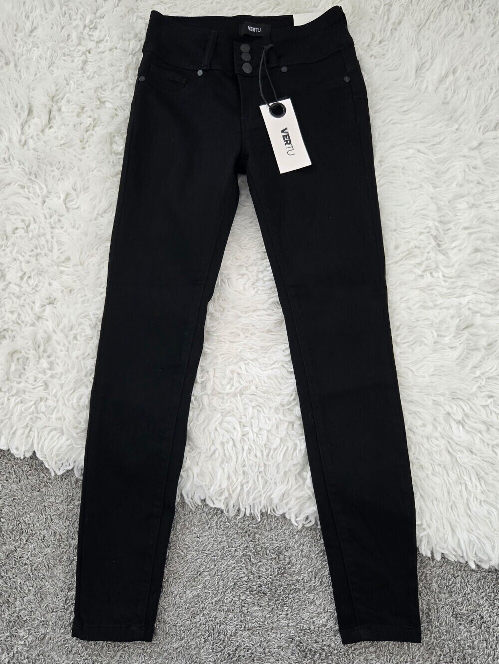Vertu Denim Super Soft Mid Rise Black Skinny Jeans. Size 26. New.